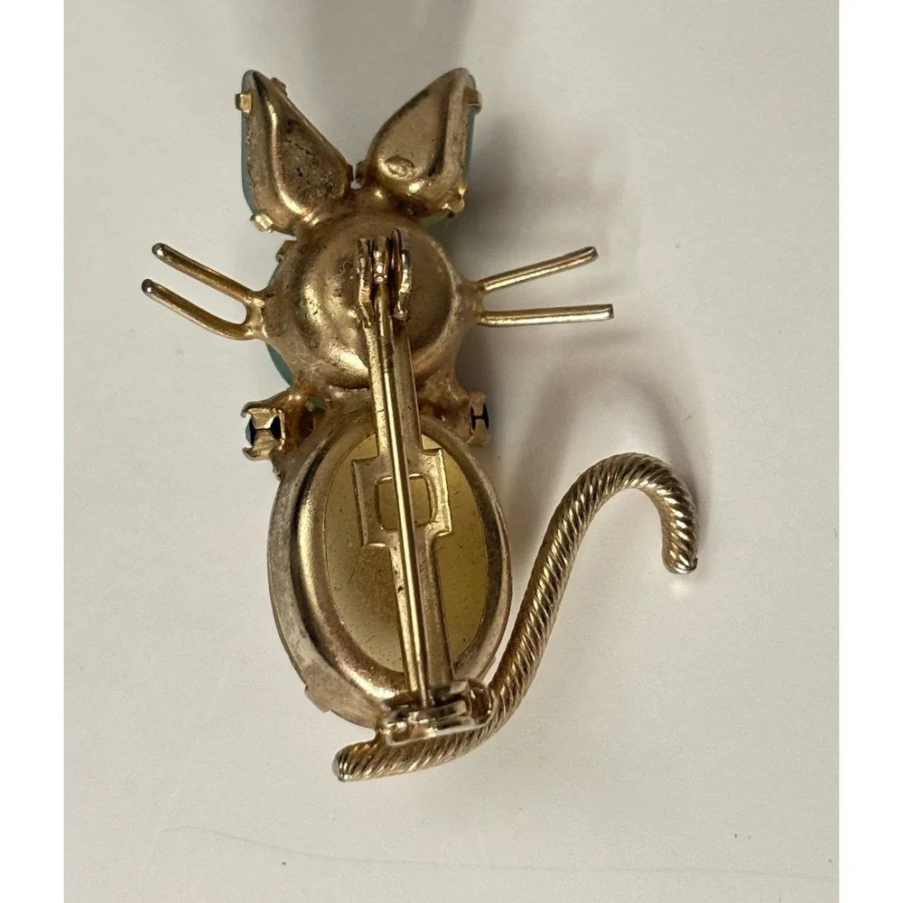 1960s Gold Tone Whimsical Cat Brooch Jelly Belly Glass Rhinestone Collar Pin